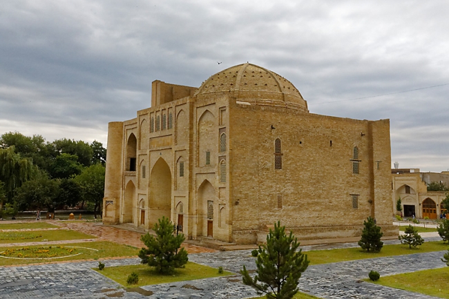 Liyabi Khaouz-001